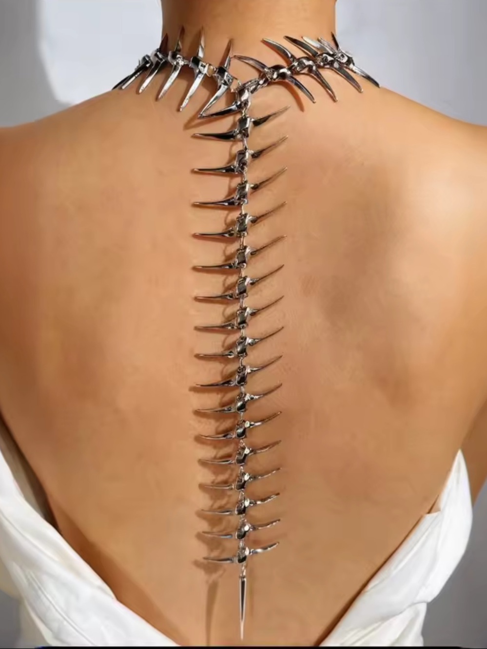 Silver Spine Back Necklace